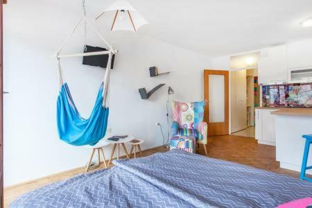 Apartment Living Colors Любляна Экстерьер фото