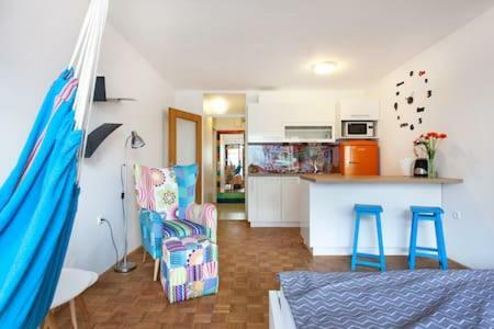 Apartment Living Colors Любляна Экстерьер фото